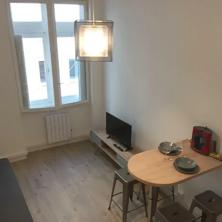 Hyper Centre : Deco Atelier Ou Mezzanine *