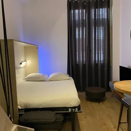 Apartment Hyper Centre : Deco Atelier Ou Mezzanine