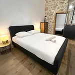 Hyper Centre : Deco Atelier Ou Mezzanine Λυών