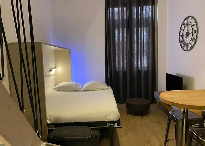 Lejlighed Hyper Centre : Deco Atelier Ou Mezzanine